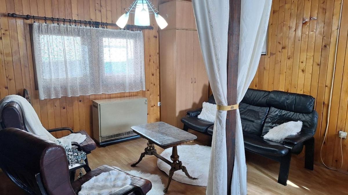 Willa Wooden House Ada Belgrad Zewnętrze zdjęcie