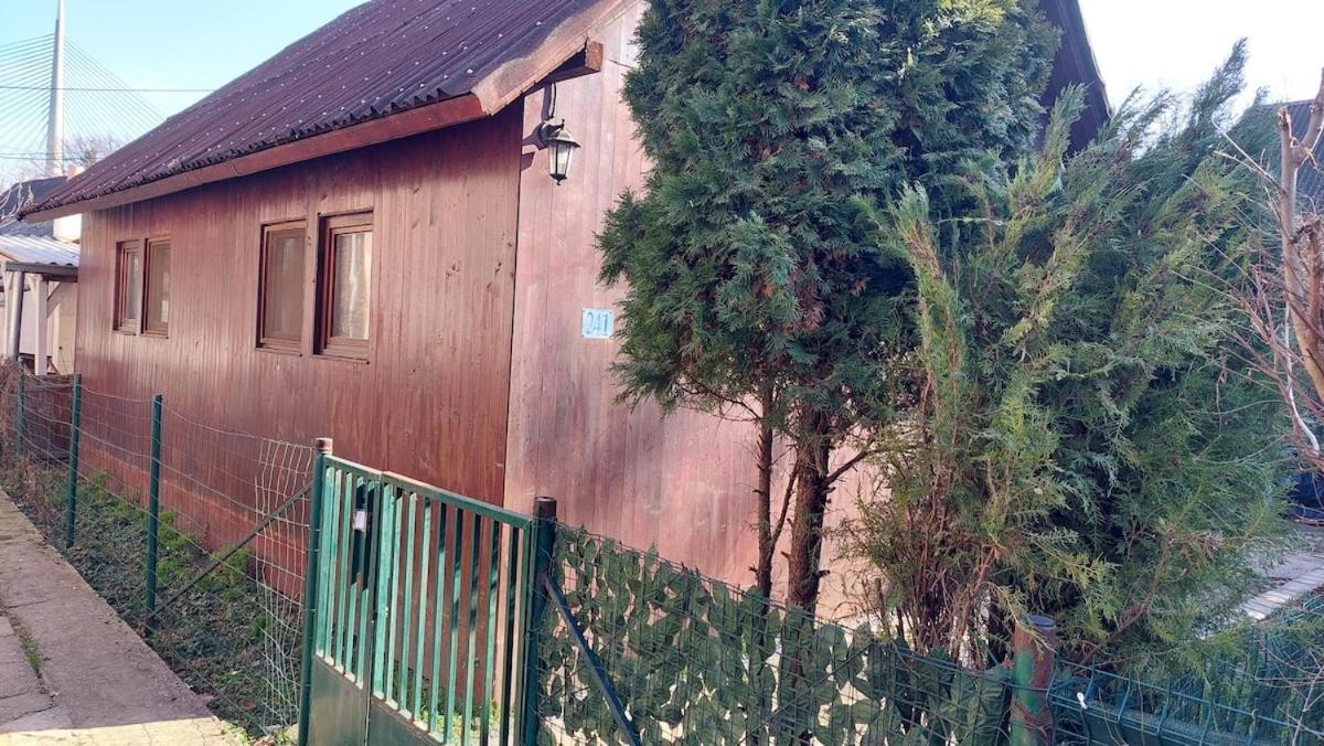 Willa Wooden House Ada Belgrad Zewnętrze zdjęcie